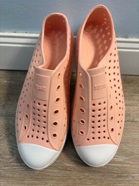 Saguaro Women’s Water Shoes Sz 39